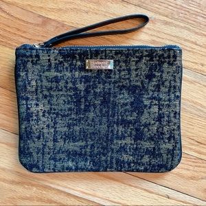 NWOT Hudson + Bleecker Black and Gold Wristlet